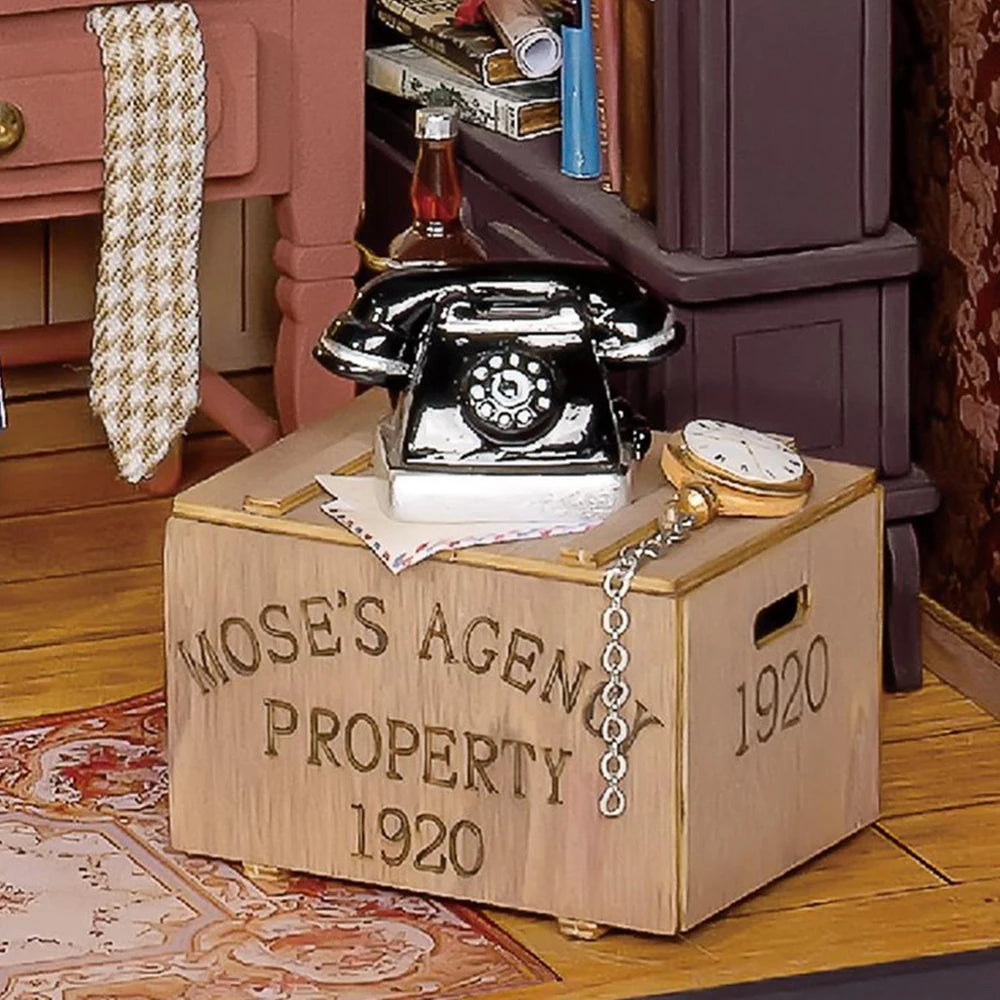 Detective Agency Miniature Kit