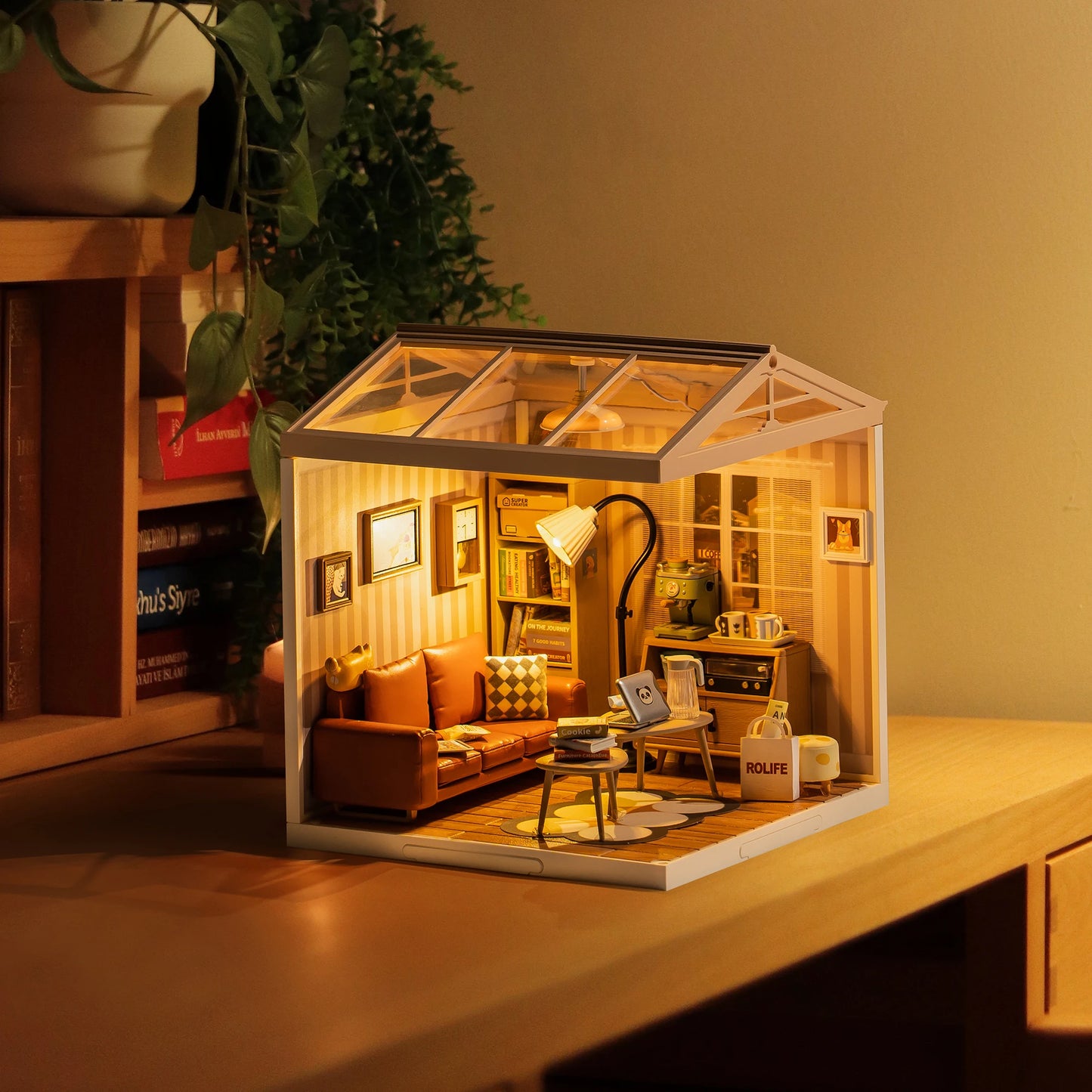 DIY Miniature Kit House